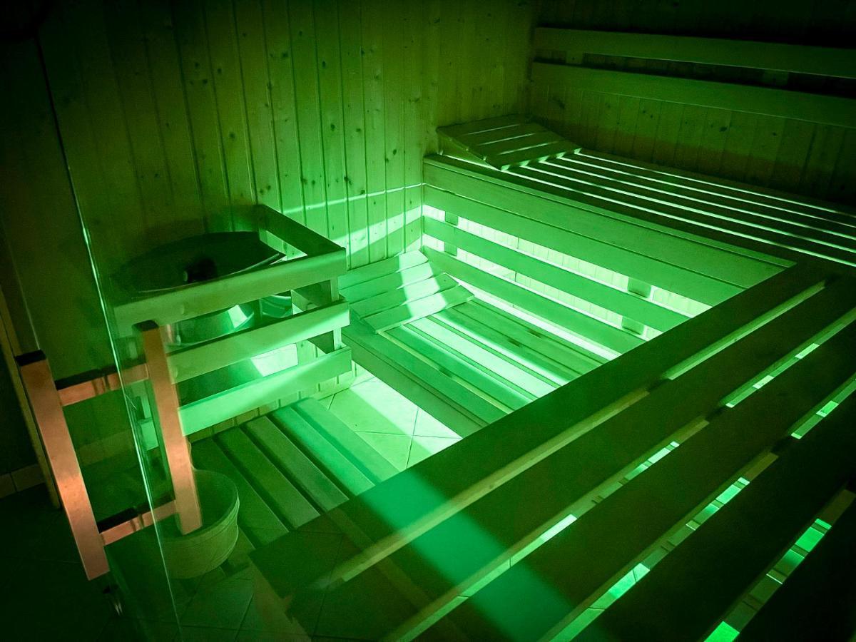 Villa 250m2 avec PISCINE chauffée&SPA&kota-grill&sauna Saint-Die-des-Vosges Exteriör bild